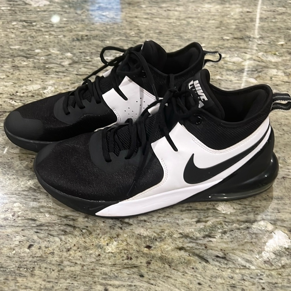 Nike Air Max Impact Black White